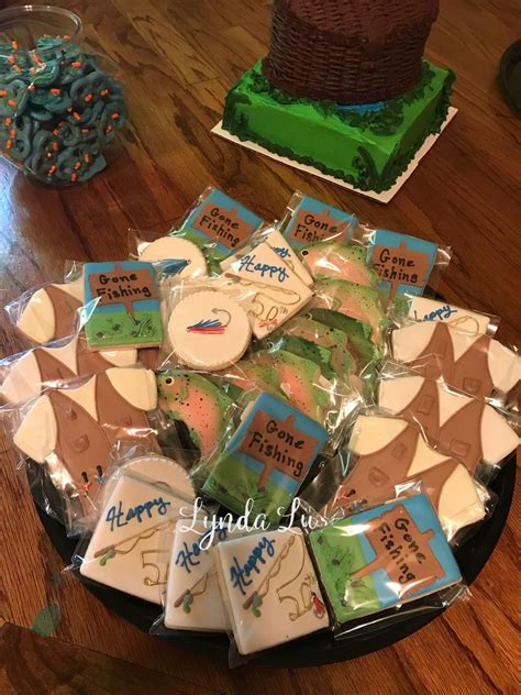 Pin By Lynda Volpe On Lynda Lu S Cakes Cookies Gift Wrapping Gifts