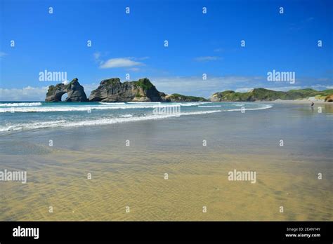 Archway Islands At Wharariki Beach New Zealand Stock Photo Alamy