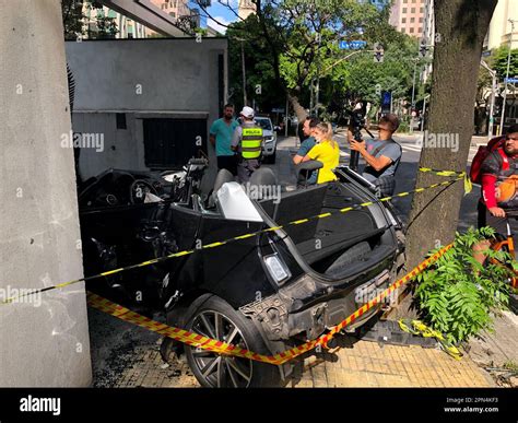 April Sao Paulo Sao Paulo Brasil Int Car Accident With