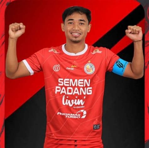 Semen Padang Fc Kits