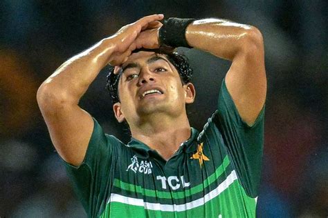 Naseem Shah Injured Shoulder Likely To Force Pakistan S Naseem Shah