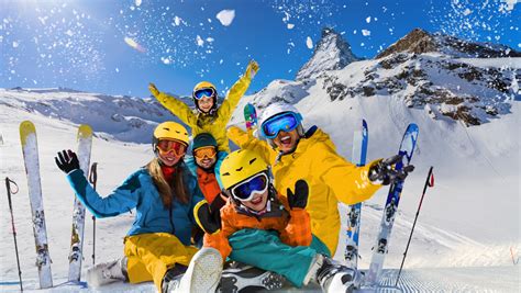 Family-Friendly Vacation Rentals + Winter Activities in Aspen Colorado