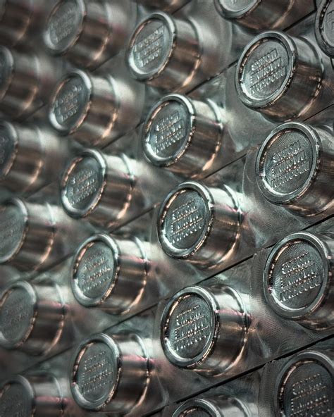 Collectors clash over the price of vintage brooklyn machine works items 14