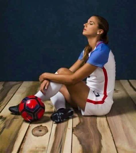 Alex Morgan For Nike Usa Soccer Women Soccer Inspiration Soccer