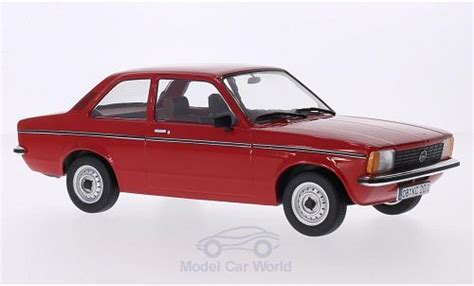 Modellino In Miniatura Opel Kadett E 1 18 Triple 9 Collection C