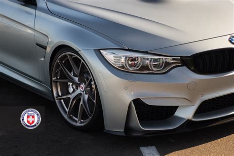 Bmw M With Hre P Wheels Is A Stunning Beast