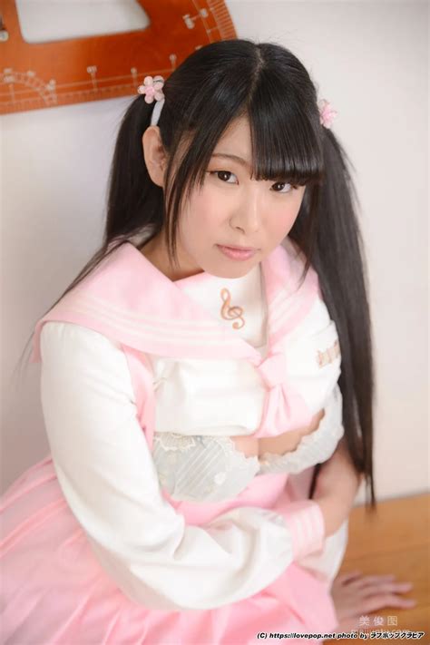 Sakura Ninomiya Photoset Lovepop