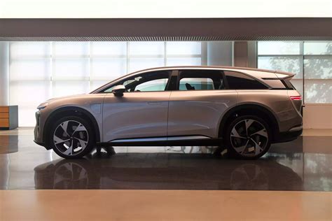 Ev Startup Lucid Revealed Its First Suv See The Gravity Which