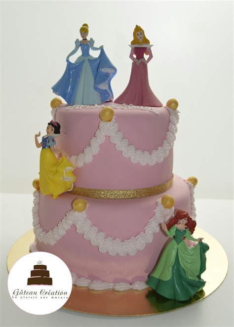 Pièce montée d anniversaire princesses Disney Livraison sur toute la