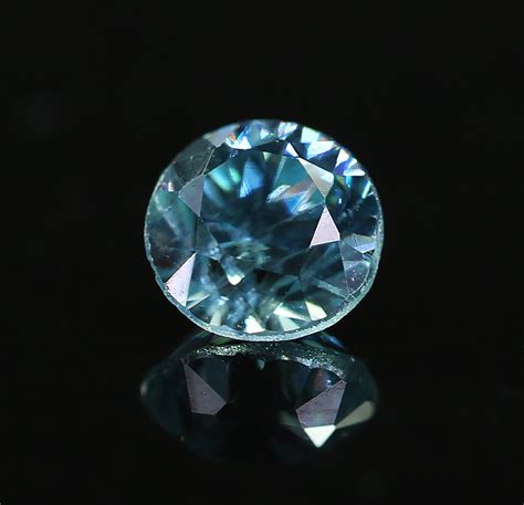 Understanding Zircon: A Misunderstood Gemstone With Amazing Properties ...