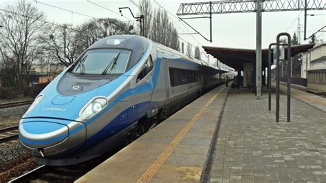 Z powodu awarii pociąg „Pendolino” nie wyjechał na trasę Kołobrzeg ...