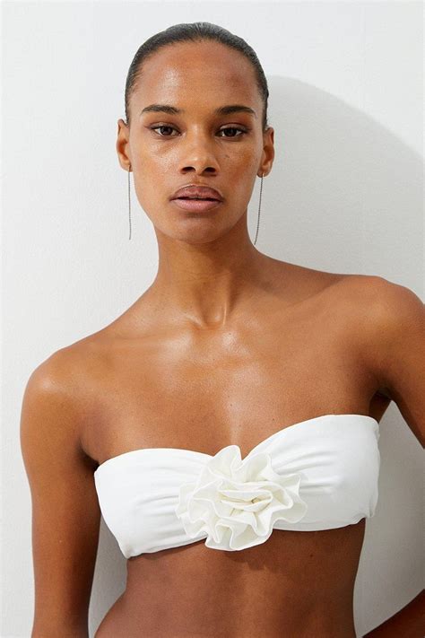 Karen Millen Rosette Detail Bandeau Bikini Top In Cream Endource