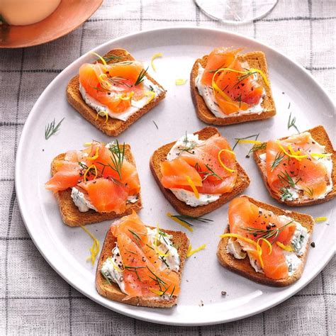 Salmon With Dill And Toast Points