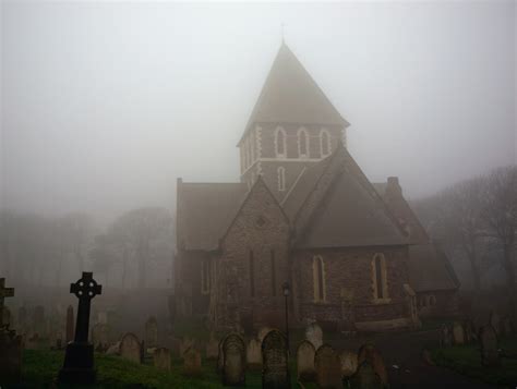 The 5 Strangest Deaths In History Prove That The Truth Is Scarier Than ...