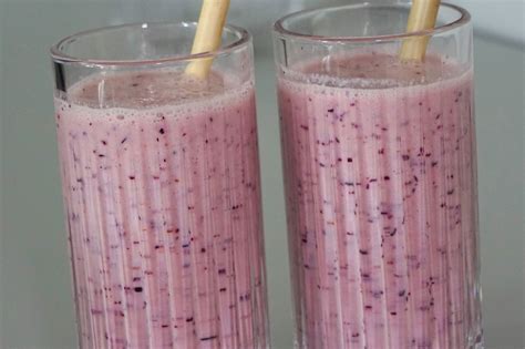 Yaban Mersinli Ananaslı Smoothie Tarifi Nasıl Yapılır Yemek