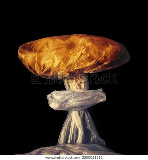 4 Imágenes Fotos De Stock Objetos En 3d Y Vectores Sobre Plastic Bag Atomic Bomb Shutterstock