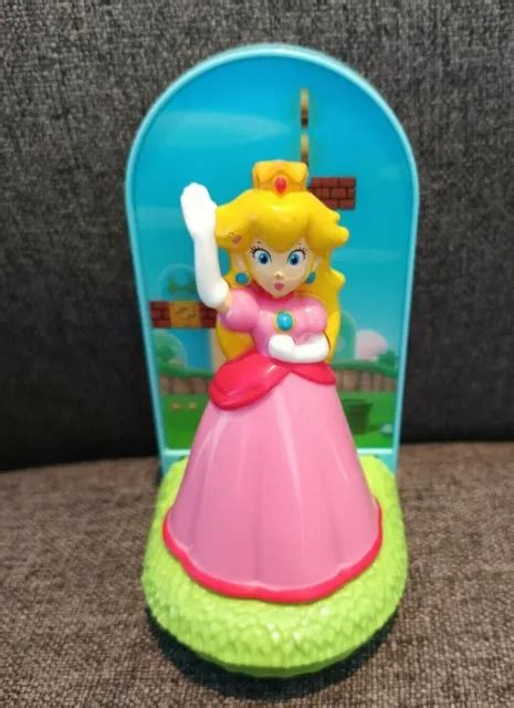 Nintendo Super Mario Revolving Princess Peach Mcdonald S Happy Meal Toy