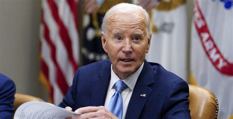 Biden Visita Zonas Devastadas Por El Hurac N Helene En Florida Y