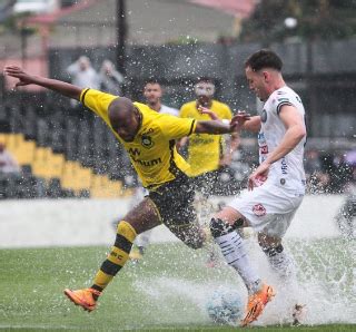 MUITA CHUVA E DERROTA SÃO BERNARDO FC PERDE PARA O OPERÁRIO PR E FICA