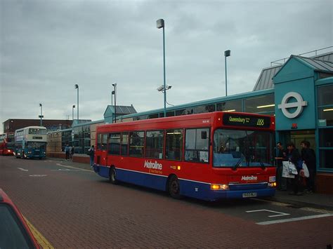 Dld Metroline Edgware Kit Ma Flickr