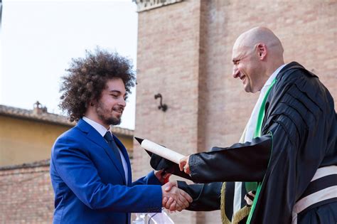 Il Rettore dell Università di Siena piange Mattia Modica