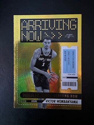 2023 24 NBA Hoops Victor Wembanyama ARRIVING NOW GOLD HOLO FOIL 26