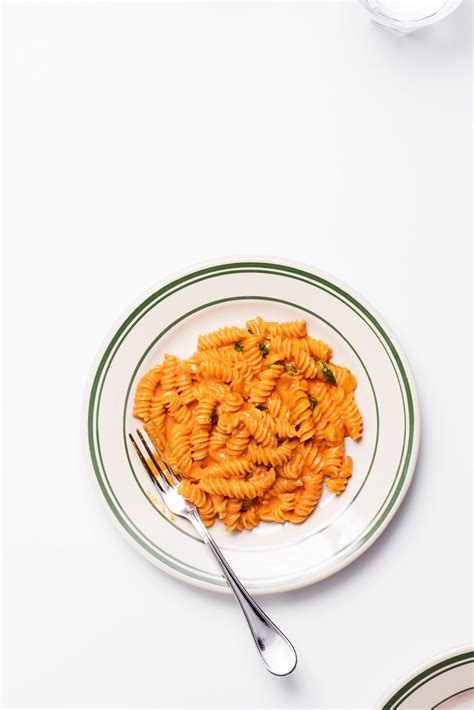 Fusilli Alla Vodka With Basil And Parmesan Bon Appétit