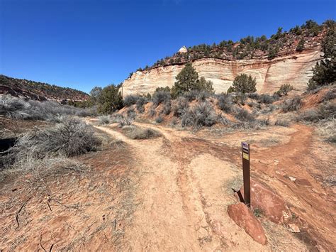 Hiking The Moqui Sand Caves Trail In Kanab Utah Noahawaii