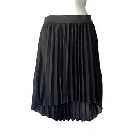 Asymmetrical Black Pleated Skirt - Gem