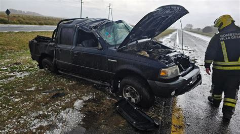 Accidente En Ruta En Medio De Una Fuerte Granizada Volc Una