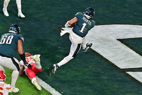 Jalen Hurts becomes first Alabama player to score touchdown in a Super Bowl