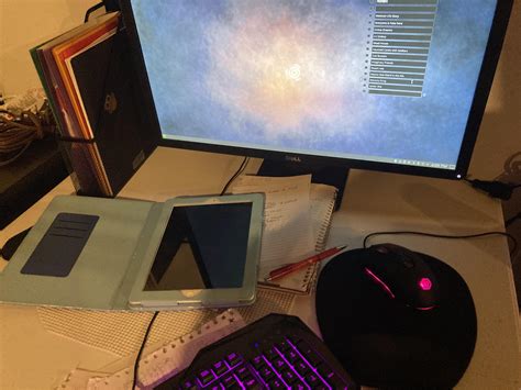 What are your writing tools and set up? : r/writers