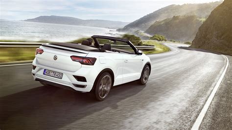 Vw Jumps Into Crossover Convertible Segment With T Roc Cabriolet