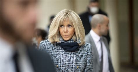 Brigitte Macron Poursuit En Justice Deux Femmes Pour Rumeurs