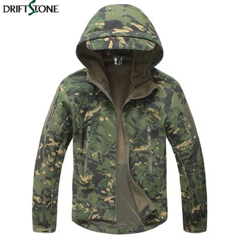 New Winter Mens Camouflage Jackets Shark Skin Soft Shell Tactical