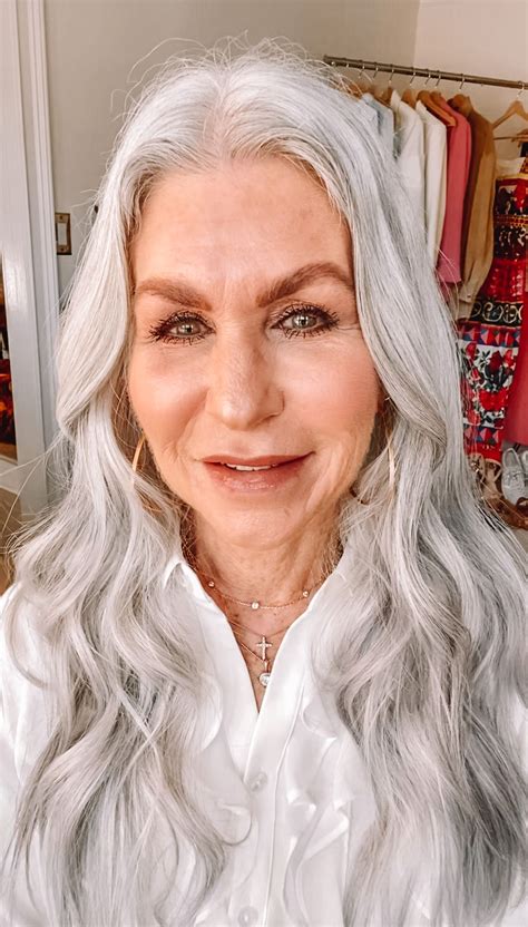 Makeup For Women Over 50 Dos And Donts The Silver Stylist Beauty Makeup Tips Thick