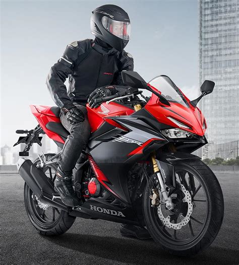 Honda CBR150 Price, Specs, Review, Pics & Mileage in India