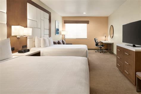 Wyndham Anaheim Photo Gallery