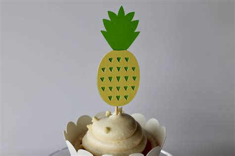 Pineapple Cupcake Topper Pineapple Party Summer Party Etsy