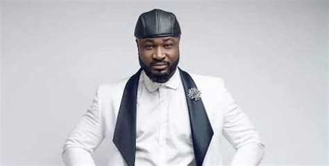 Why You Shouldnt Take Relationship Advice On Social Media Harrysong