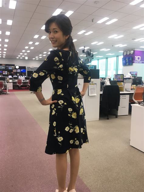 佐々木 明子 ♥佐々木明子アナのスカート？若い頃画像！旦那は？インスタやツイッターは？ Uk