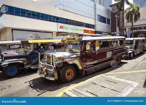 Mandaluyong Metro Manila Philippines A Jeepney Terminal At Starmall