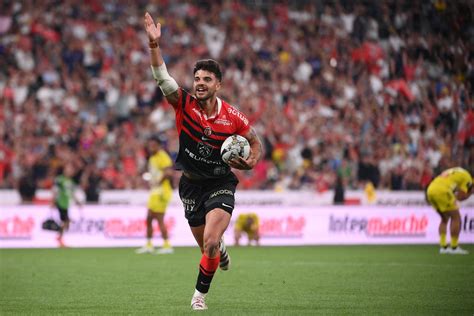 Rugby Romain Ntamack Bourreau Du Stade Rochelais En Finale De Top 14