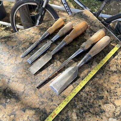 Vintage Buck Bros And Others 5 Piece Chisels Gouges Carving