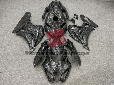 Suzuki GSXR 1000 Fairings |All Years of GSXR 1000 Fairing Kits