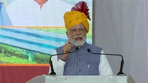 Pm Modi Inaugurates Delhi Dausa Lalsot Section Of Delhi Mumbai