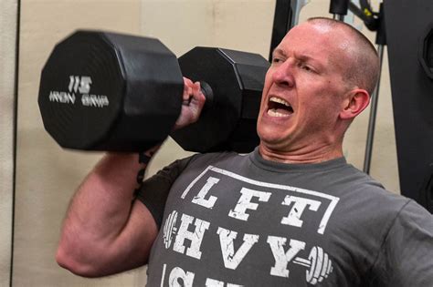 Give Me Strength 934th Airlift Wing Hosts Its First Strongman