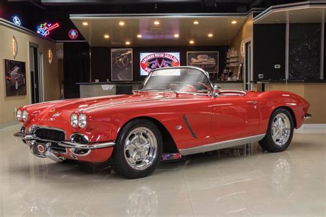 1962 Chevrolet Corvette | Classic Cars for Sale Michigan: Muscle & Old Cars | Vanguard Motor Sales