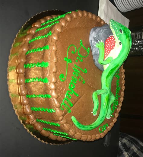 Congratulations Dr. Kristin Winchell! – Anole Annals