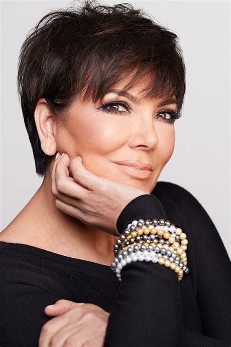 Bustle Kris Jenner Haircut Jenner Hair Short Hair Styles